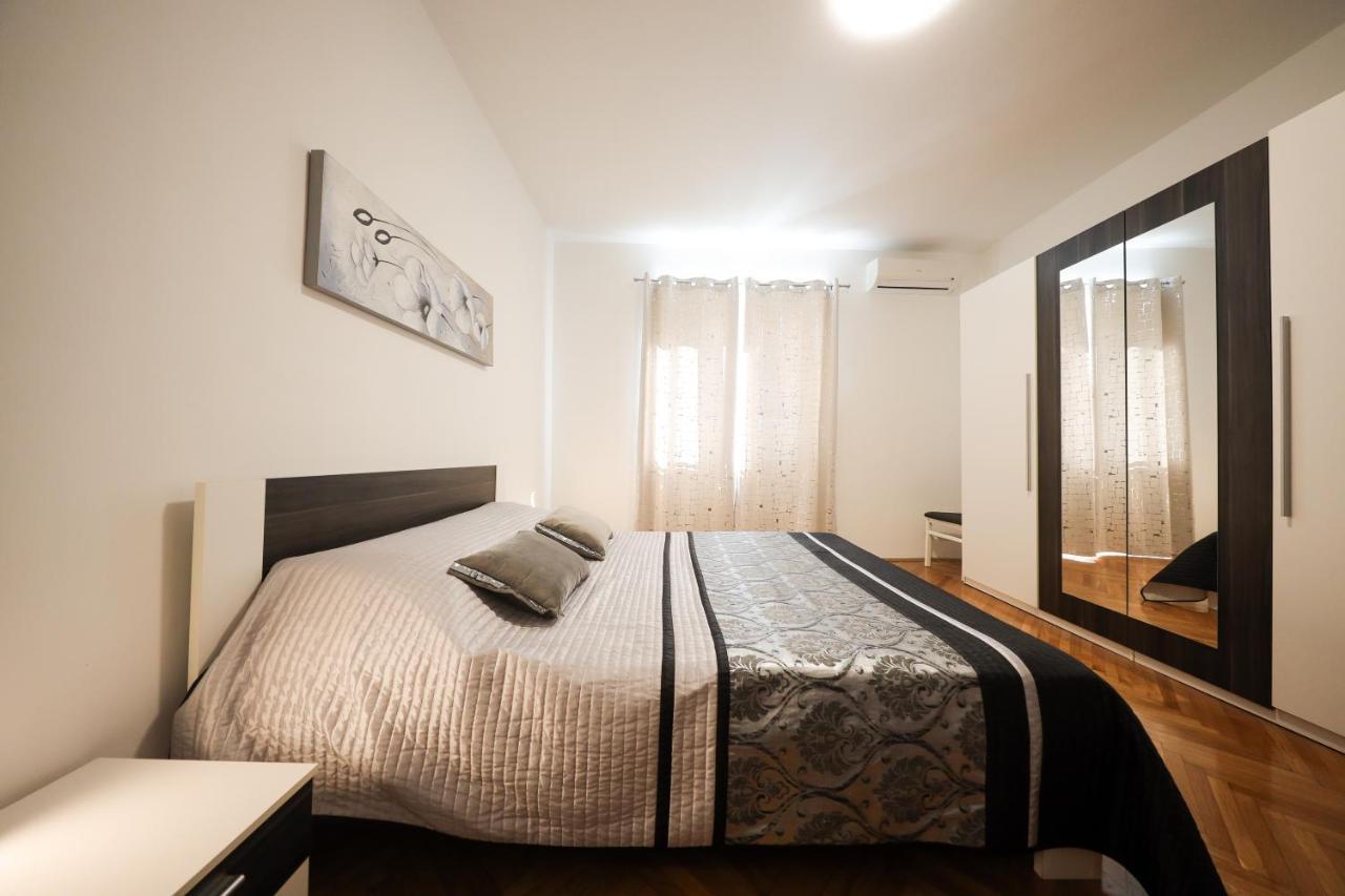 Apartament Zara city center Zewnętrze zdjęcie